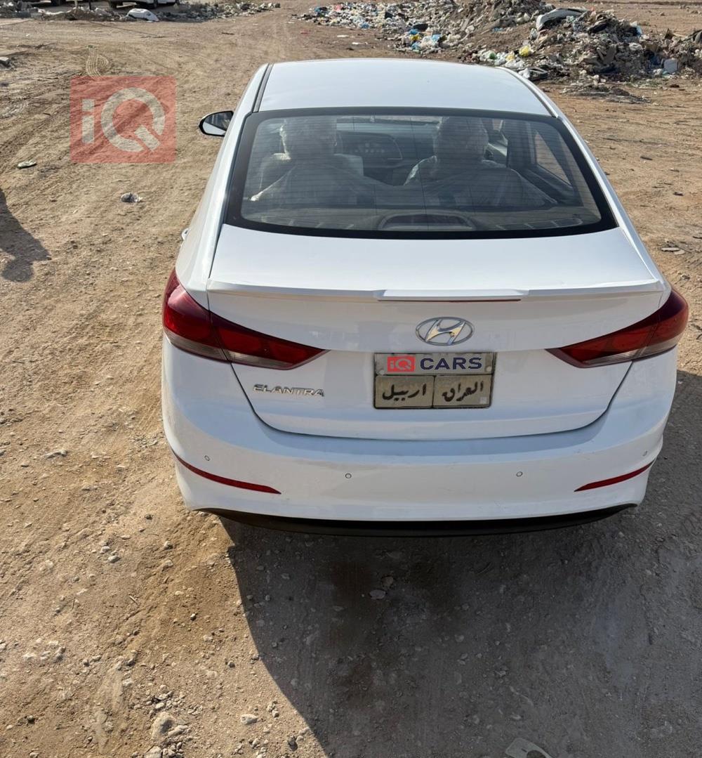 هيونداي النترا